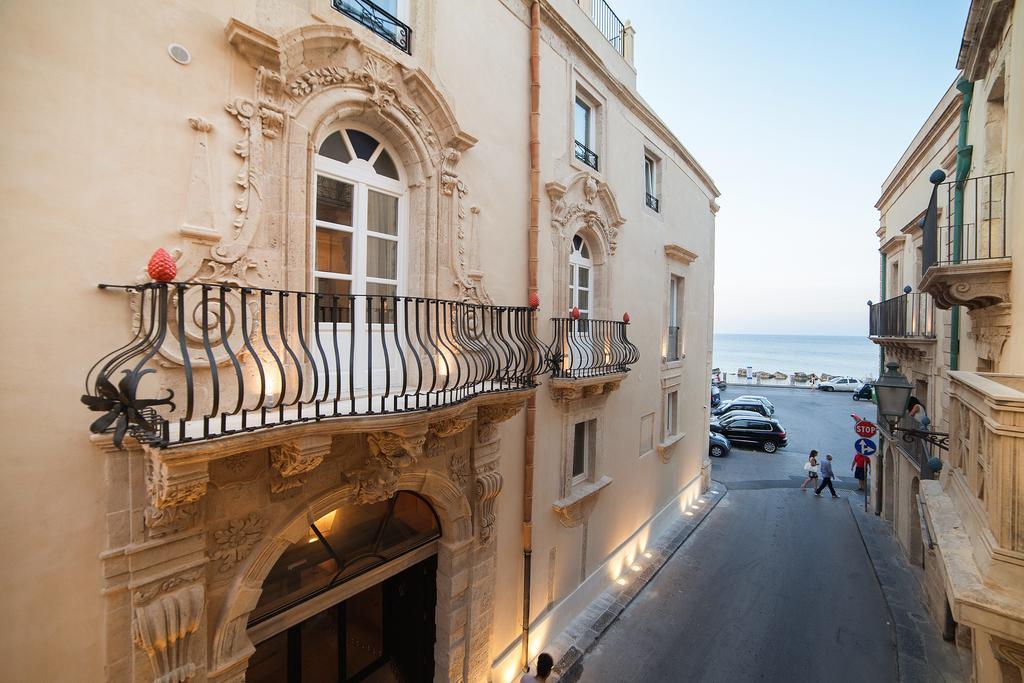 Hotel Algilà Ortigia Charme 4*